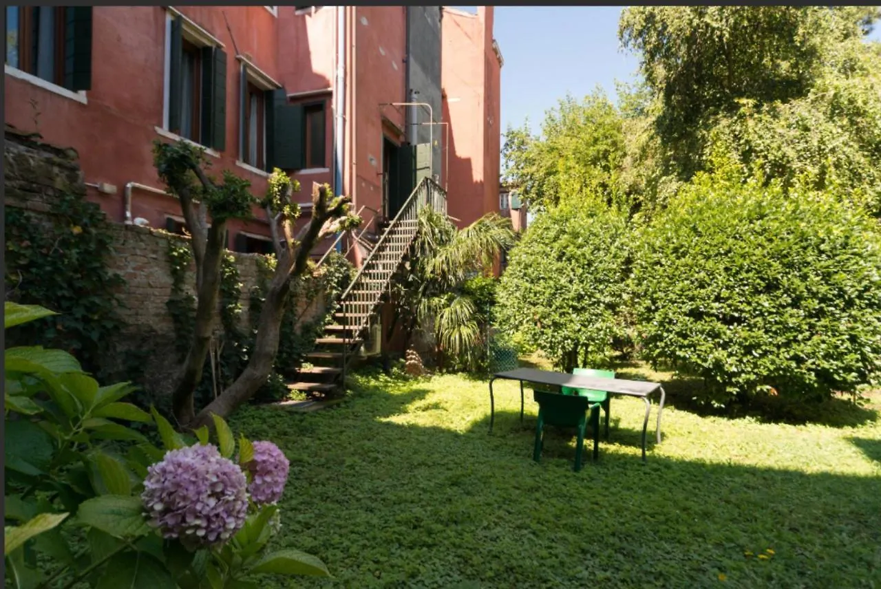 Ca' Madonna Apartment Venice 0*,